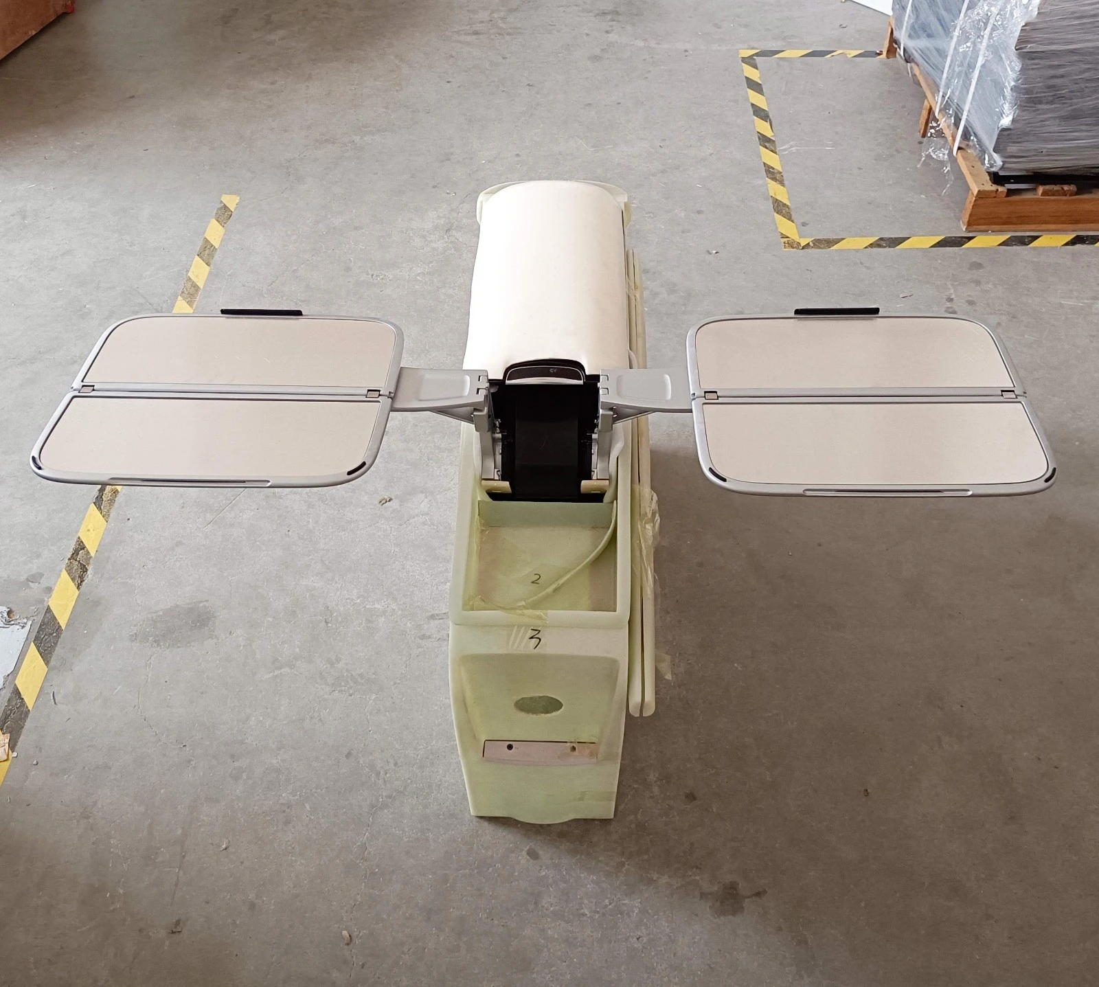 table-for-car