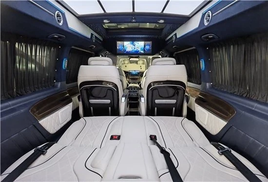 Mercedes-Benz V250 third row seats can be folded into a sofa bed Mercedes-Benz V250 third row seats can be folded into a sofa bed