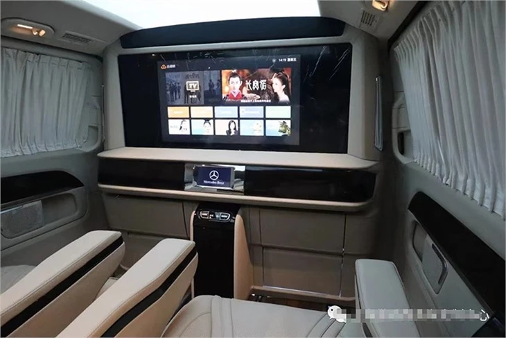 Khoom kim heev Tag Nrho Phab Ntsa Nrog Lifting TV Rau Mercedes-Benz V-chav hloov kho