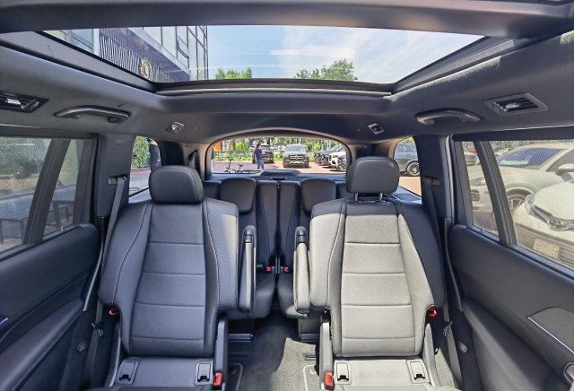2022 Mercedes-Benz GLS450 6-seat Luxury Captain lub Rooj