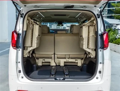 Toyota Alphard X (8-Seater)
