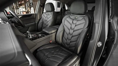 Kahn Design Modifies Bentley Timbuktu Le Mans Edition