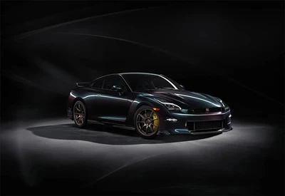 Nissan GT-R Launche Low-Volume Tshwj Xeeb Edition